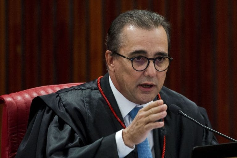 STF envia à primeira instância processo contra ministro do TSE