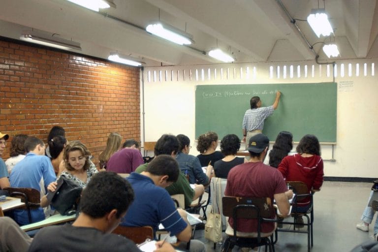 Crédito estudantil próprio dobra em faculdades privadas