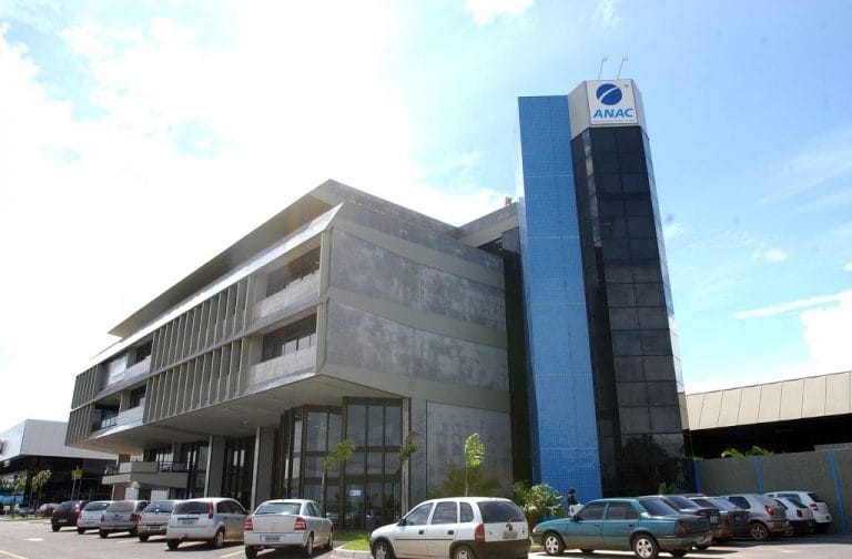 Anac suspende operações de aeroclube dono de avião que caiu em Sergipe