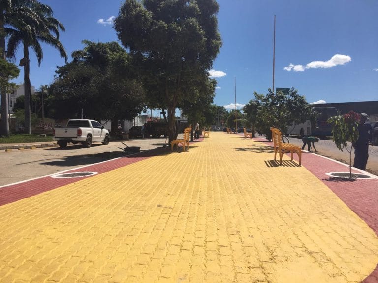 Guanambi: após polêmicas, obras do canal da Av. Senador Nilo Coelho está em fase final