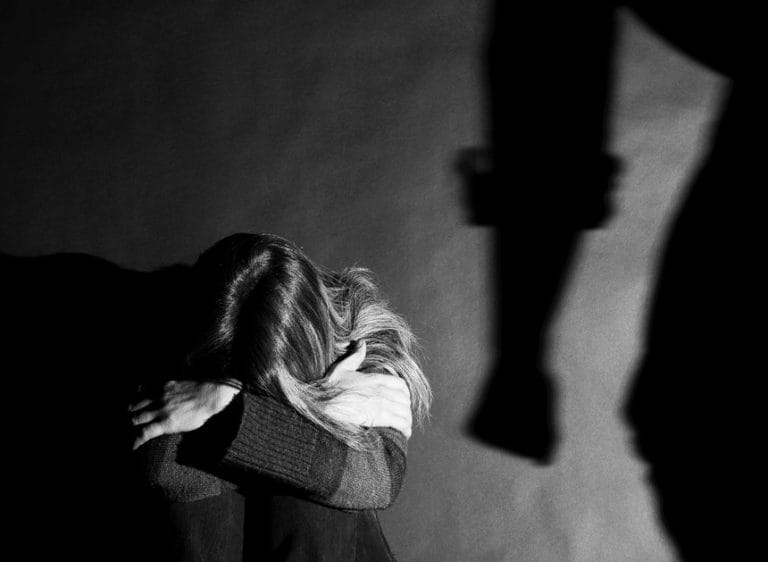 Jovem acusado de agredir e ameaçar a companheira é preso em Caculé