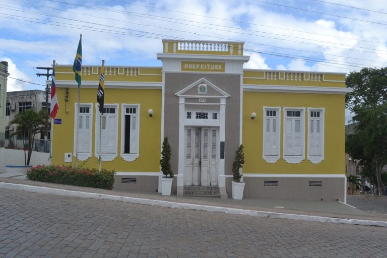 Concurso da Prefeitura de Catu oferta 43 vagas