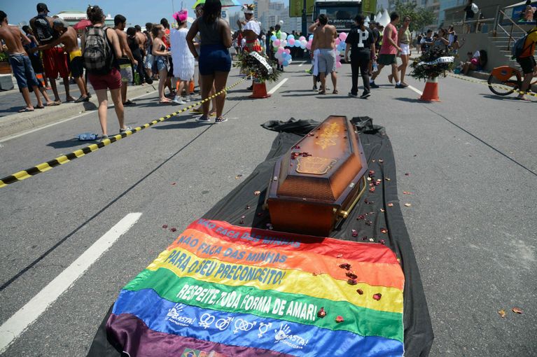 Homicídios de LGBTs dobram em um ano na Bahia