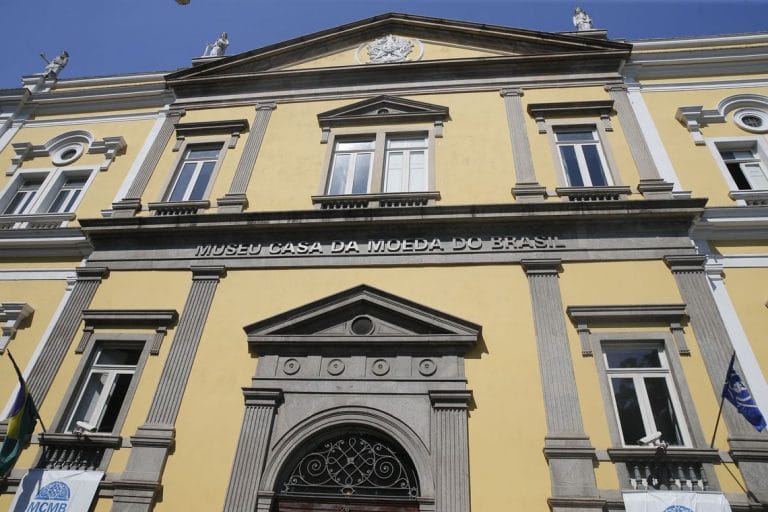 Classes A e B reúnem 82% dos frequentadores de museus, diz pesquisa
