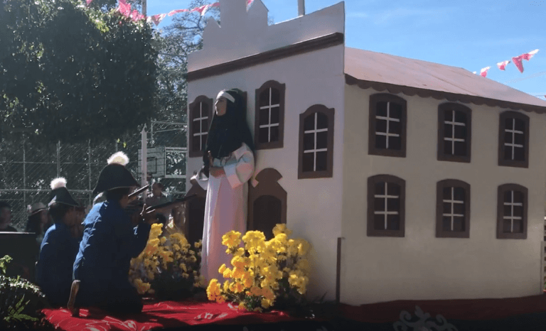 Heroínas do 2 de Julho foram homenageadas e representadas no desfile em Caetité