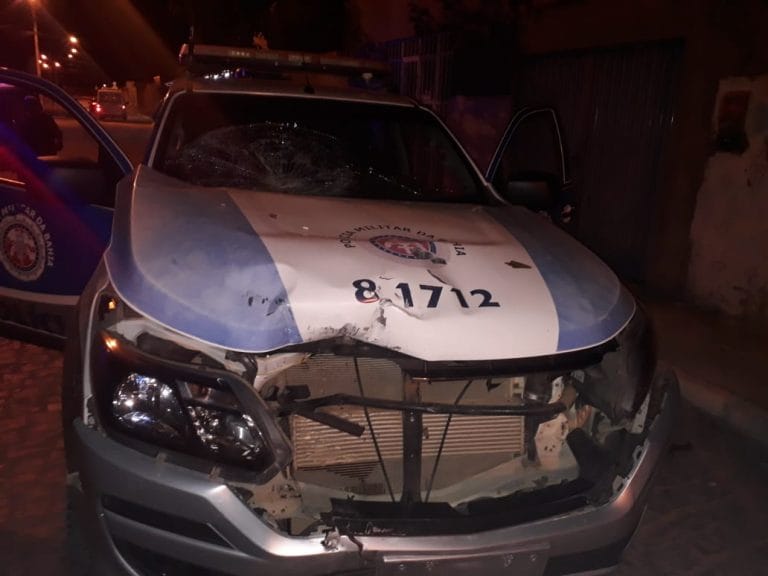 Suspeito fica ferido ao bater em viatura durante fuga em Guanambi