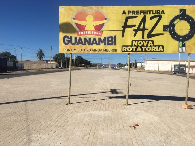 Rotatória na BR-030 continua inacabada e sem sinalização em Guanambi