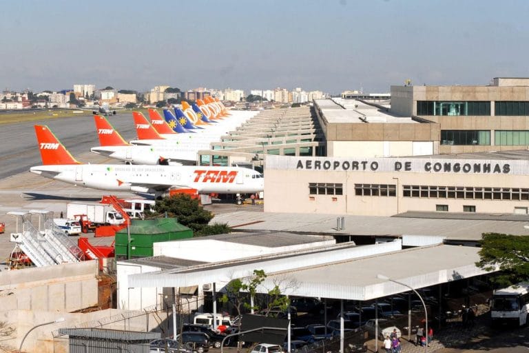 Anac decide redistribuir slots da Avianca para empresas em Congonhas