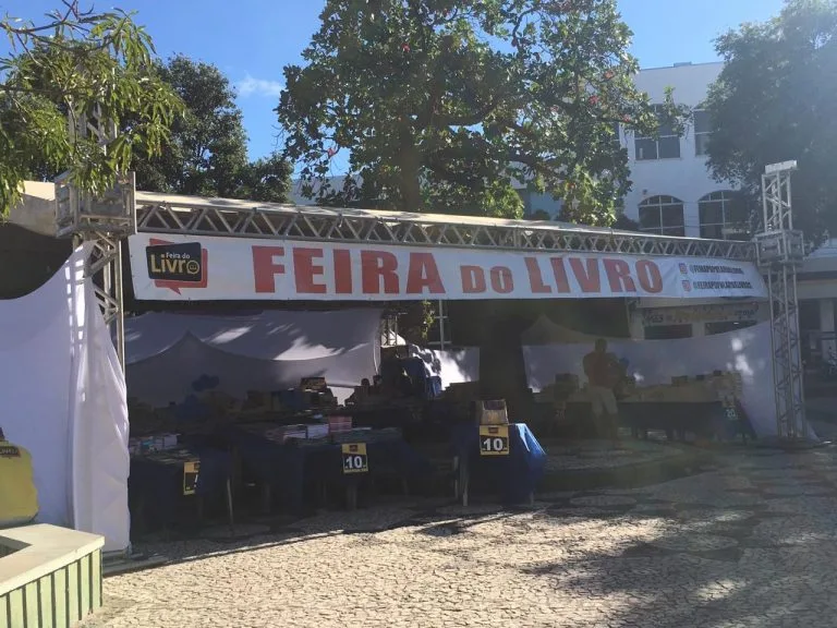 Feira Popular do Livro vai até o dia 28 deste mês em guanambi