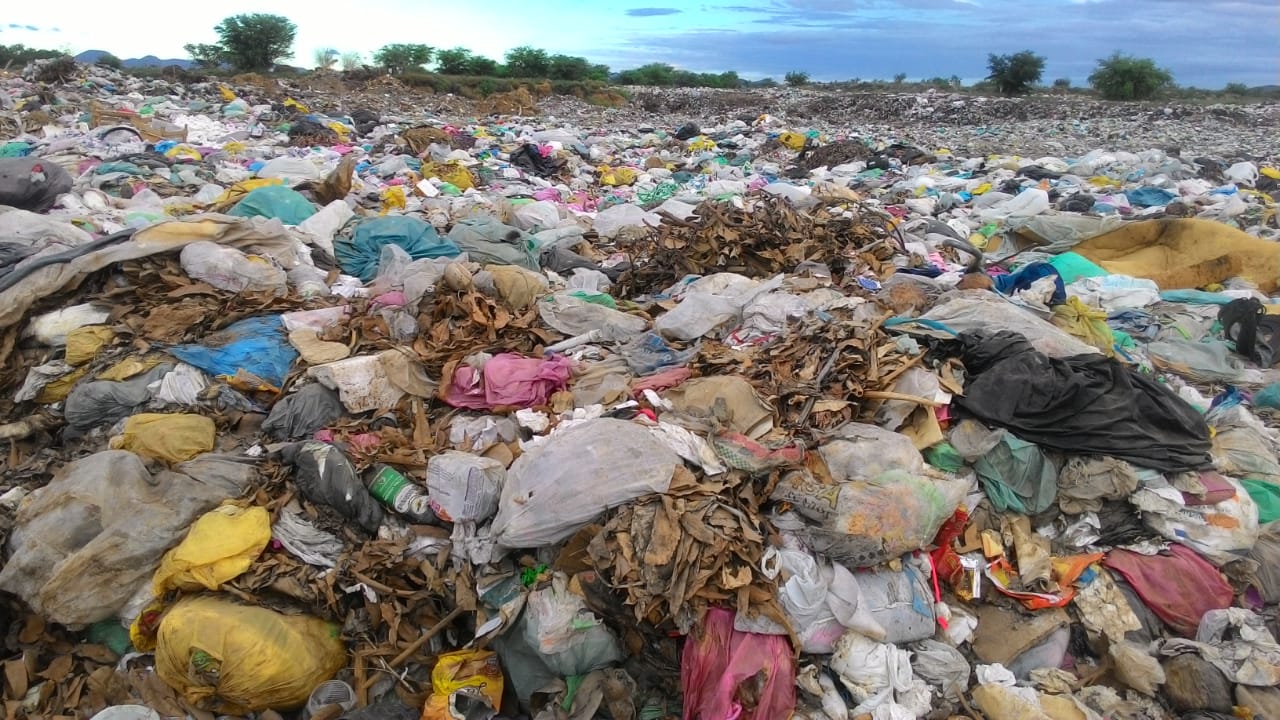 Das 417 cidades baianas apenas 43 possuem aterro sanitário para destinar lixo, aponta estudo