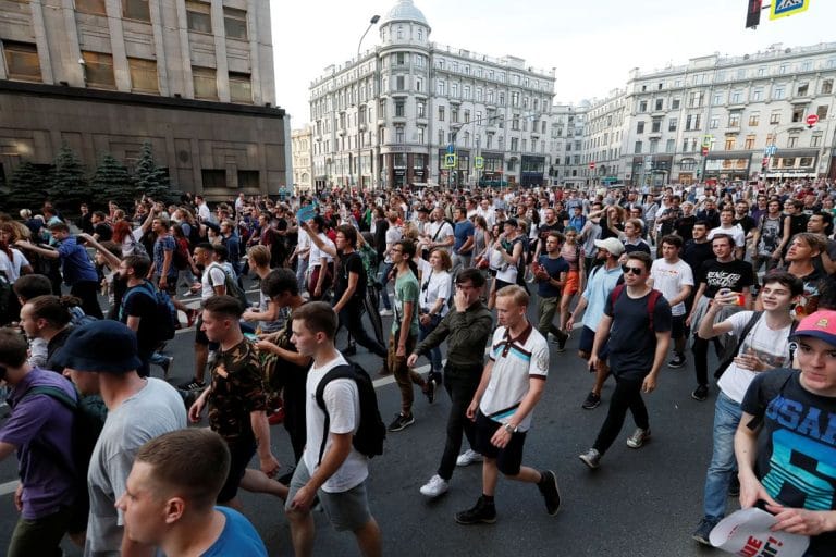 Protesto político em Moscou tem mais de 500 pessoas detidas
