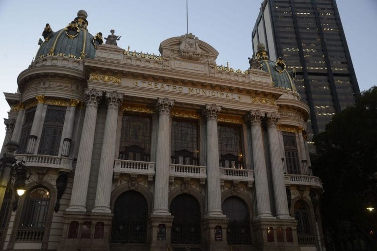 Theatro Municipal do Rio terá atrações gratuitas ao completar 110 anos