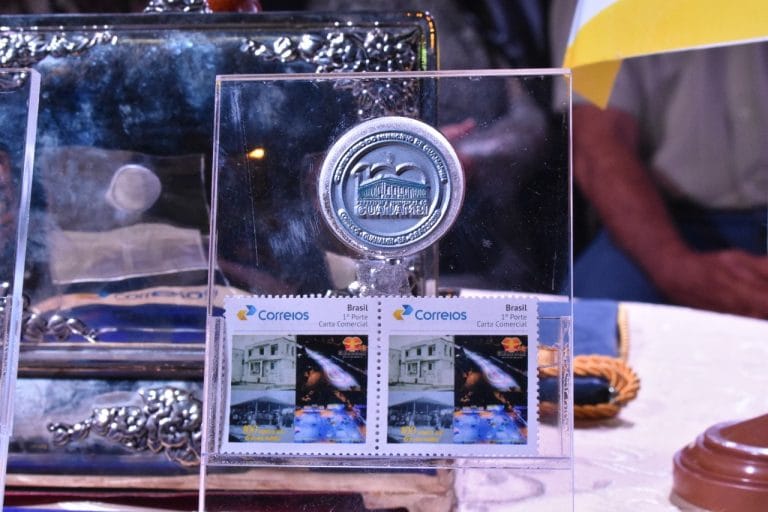 Prefeitura e Correios lançaram selo comemorativo do Centenário de Guanambi