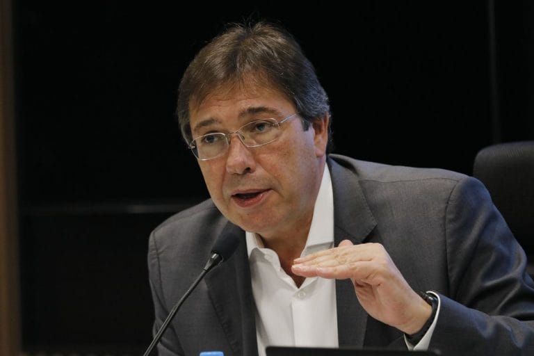 Presidente da Eletrobras diz que está satisfeito com lucro de R$5,5 bi