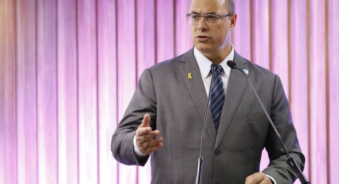 Witzel consulta Mourão sobre reestruturação do comando da PMRJ