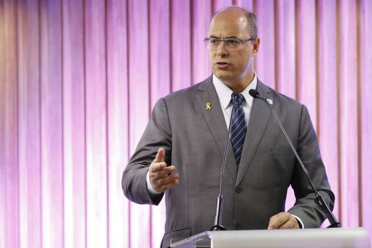 Witzel consulta Mourão sobre reestruturação do comando da PMRJ