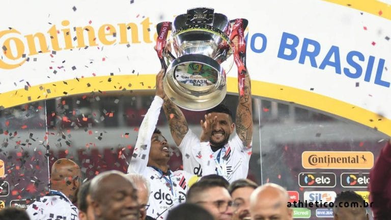 Athletico-PR derrota Inter por 2 a 1 e conquista Copa do Brasil