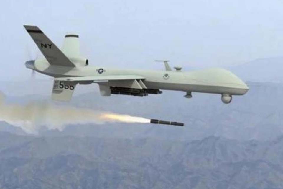 Drone americano mata 30 civis no Afeganistão