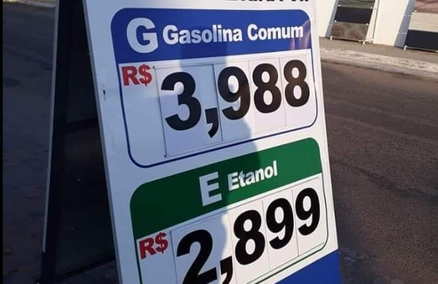 Gasolina volta a custar menos de R$ 4 em Guanambi após 20 meses, em Caetité custa quase R$ 5
