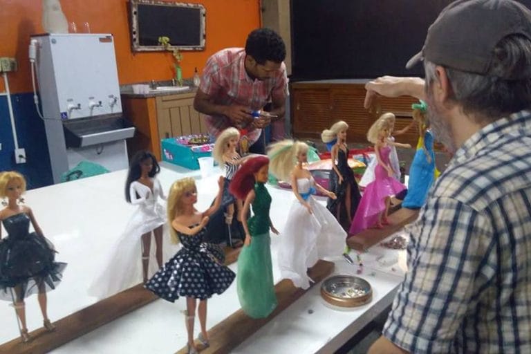 Comlurb faz exposição sobre reciclagem na moda