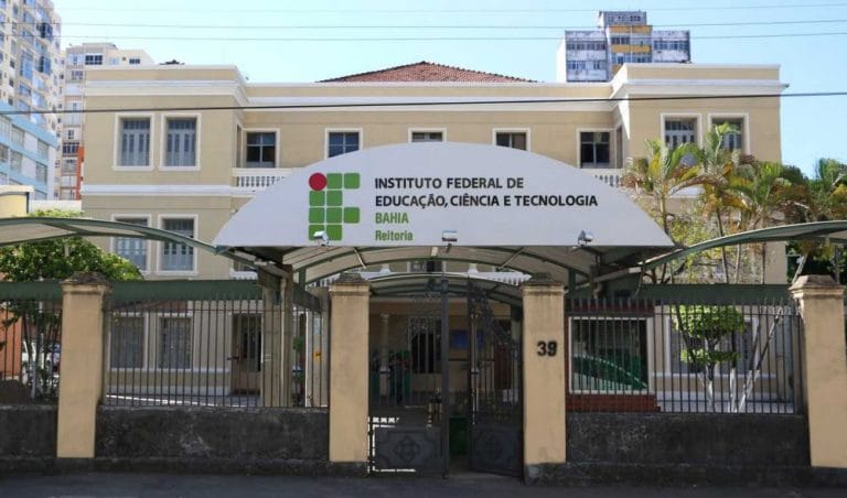 IFBA prorroga inscrições para mais de 5 mil vagas em cursos técnicos distribuídas em 21 municípios