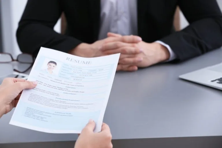 Oportunidades para estágio e emprego estão disponíveis em Guanambi