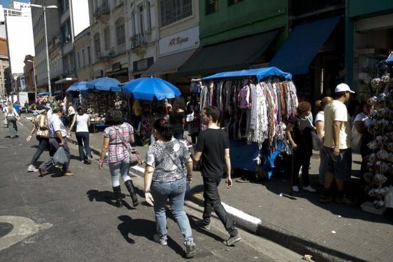 Informalidade no mercado de trabalho atinge recorde