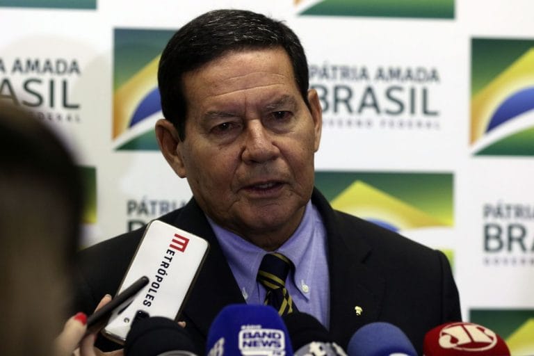 Operação de combate a incêndios na Amazônia pode ser prorrogada
