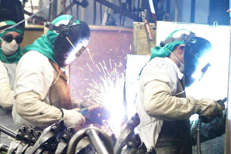 Faturamento da indústria de máquinas cresce 9,9% em agosto