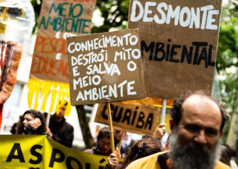 Greve Global pelo Clima deve levar milhões às ruas nesta sexta-feira