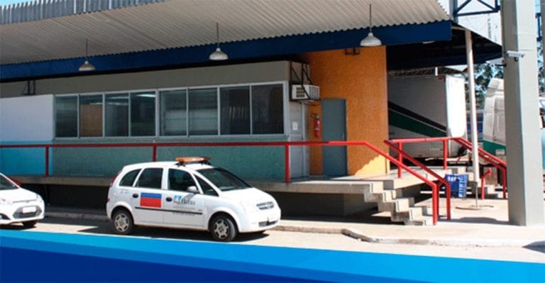 Caminhões de etanol são apreendidos com evidências de sonegação na divisa da Bahia com Goiás