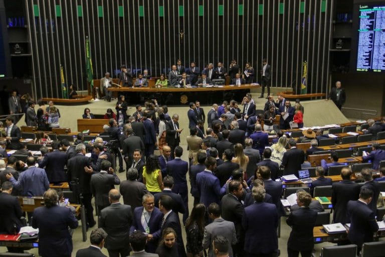Primeiro suplente, Charles Fernandes vai assumir cadeira na Câmara logo no início da legislatura