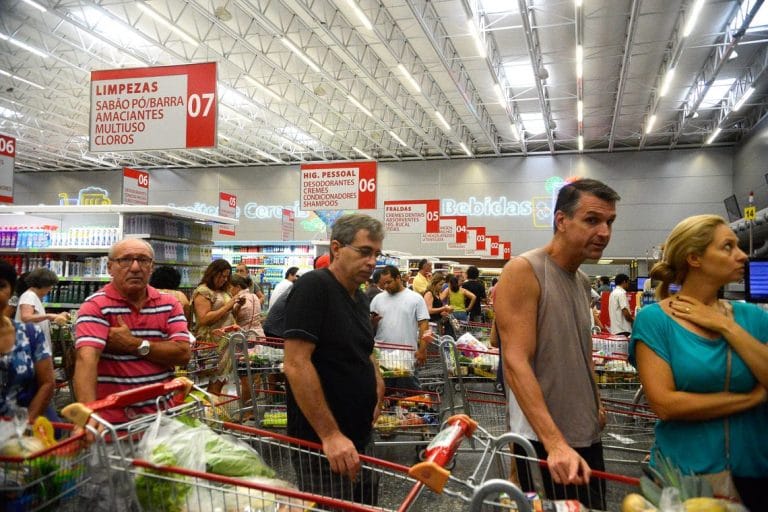 Índice oficial de preços tem deflação de 0,04% em setembro