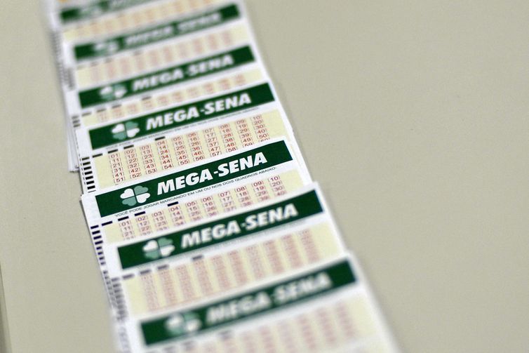 Quatro apostas da Bahia acertaram a quina da Mega-Sena deste sábado