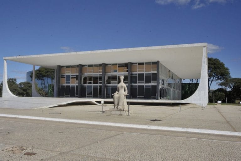 STF adia definição de tese sobre alegações finais que afetam Lava Jato