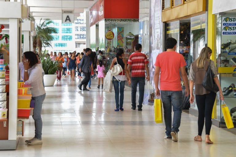 Vendas do varejo sobem 0,1% de julho para agosto