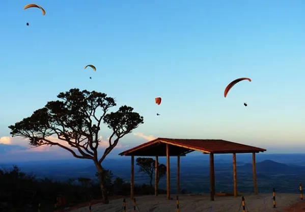 Candiba sediará Campeonato de Vôo Livre de parapente neste fim de semana