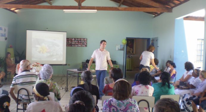Centros de Convivência de Guanambi são paralisados por falta de repasse Federal