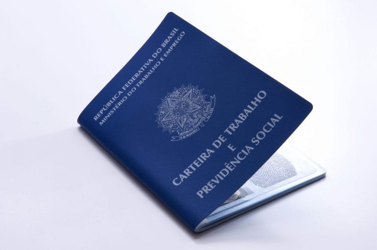 Confira vagas de emprego para professor em Guanambi