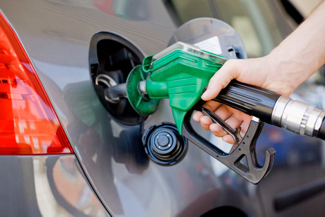 Preço da gasolina caiu 9,5% em Guanambi e litro custa em média R$ 4,428