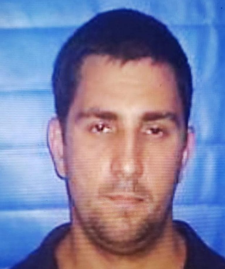 Miliciano ligado a assassinato de Marielle morre em confronto com a PM da Bahia