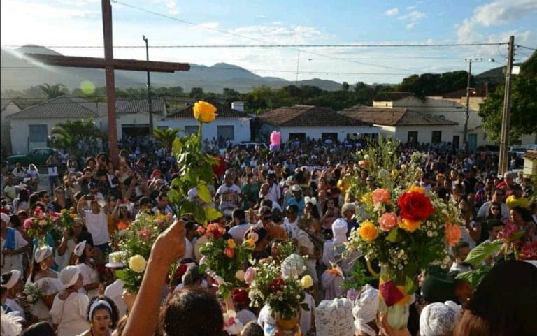 Confira as programações dos carnavais preferidos dos guanambienses