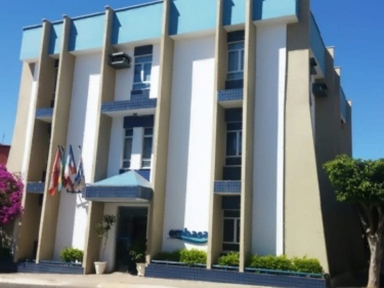 Embasa suspende o fornecimento de água em Maniaçu para manutenção da adutora