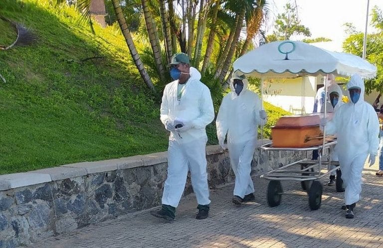 Bahia registra novo recorde diário de mortes relacionadas à Covid-19