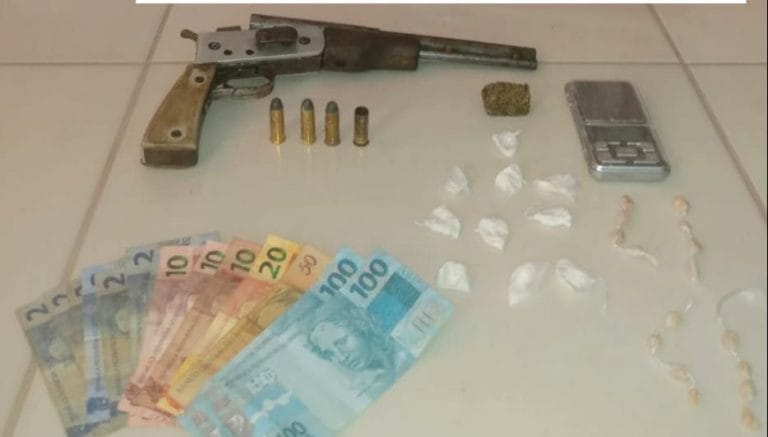 Suspeito de assaltos na região de Guanambi morre após confronto com policiais em Pindaí