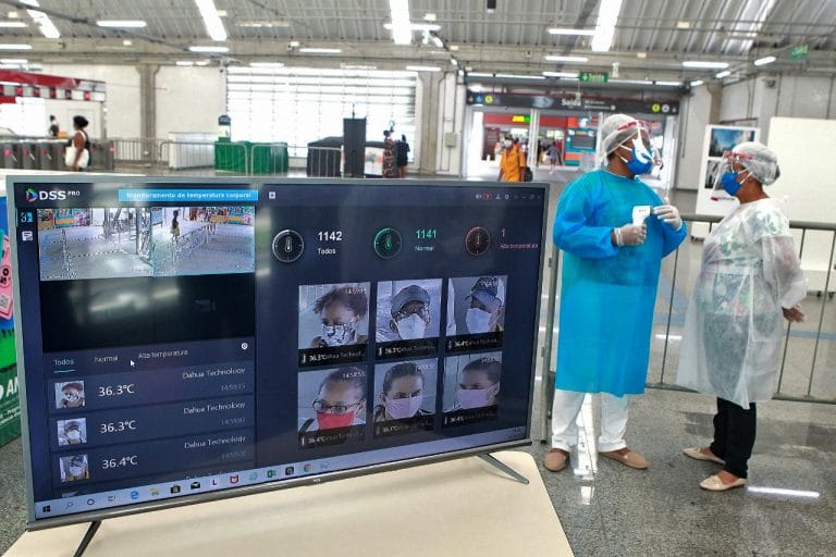Câmeras monitoram temperatura de passageiros no Metrô de Salvador