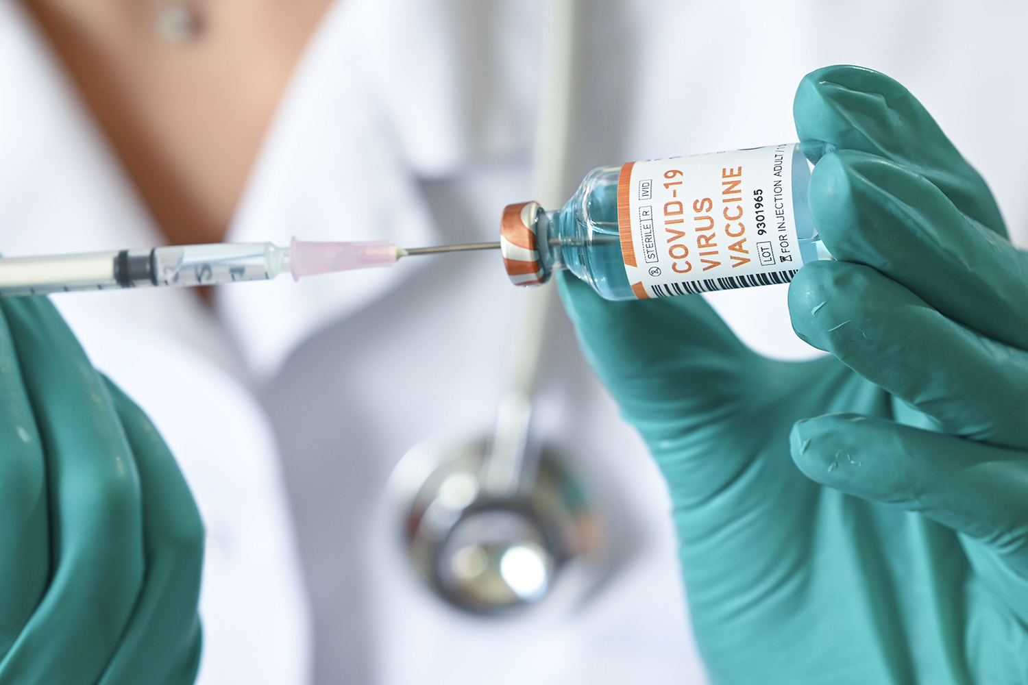 Rússia registra primeira vacina do mundo contra Covid-19
