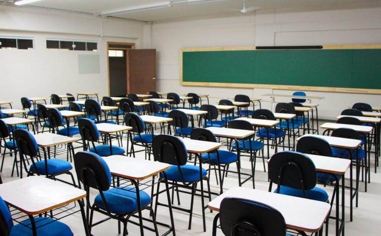 Sala de Aula Vazia