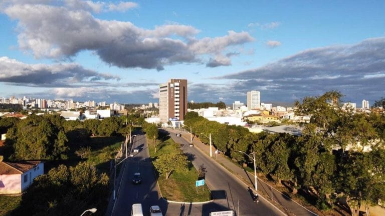 Vitória da Conquista registra 101º óbito e mais 27 casos de coronavírus