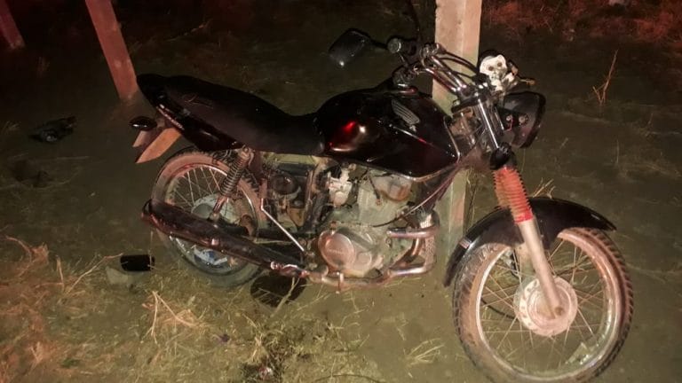 Motociclista fica gravemente ferido em acidente na BR-122 em Guanambi
